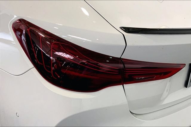 Used 2026 BMW M4 Competition w/ Executive Package RWD image 27