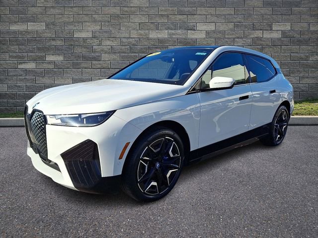 Certified 2024 BMW iX xDrive50 w/ Premium Package image 3