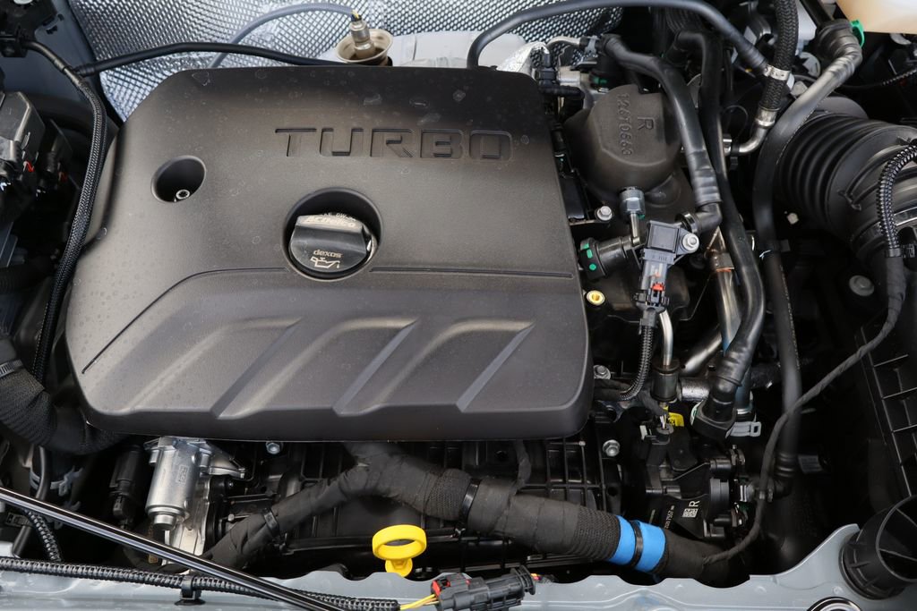 Certified 2026 Buick Encore GX Sport Touring w/ Comfort Package image 28