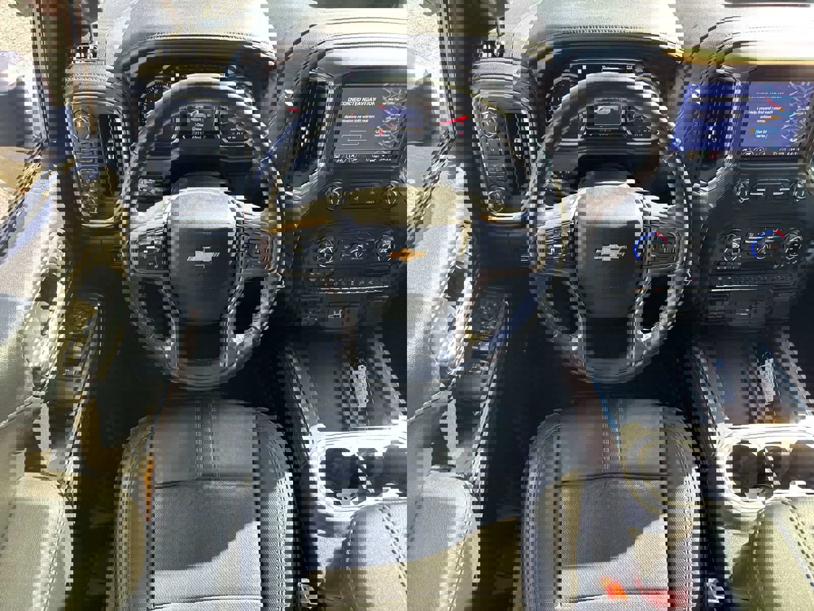 Used 2021 Chevrolet Silverado 3500 High Country image 29