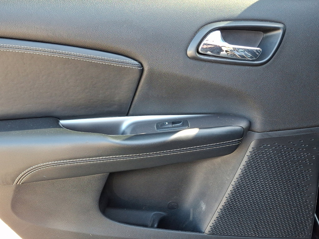 Used 2020 Dodge Journey Crossroad image 14