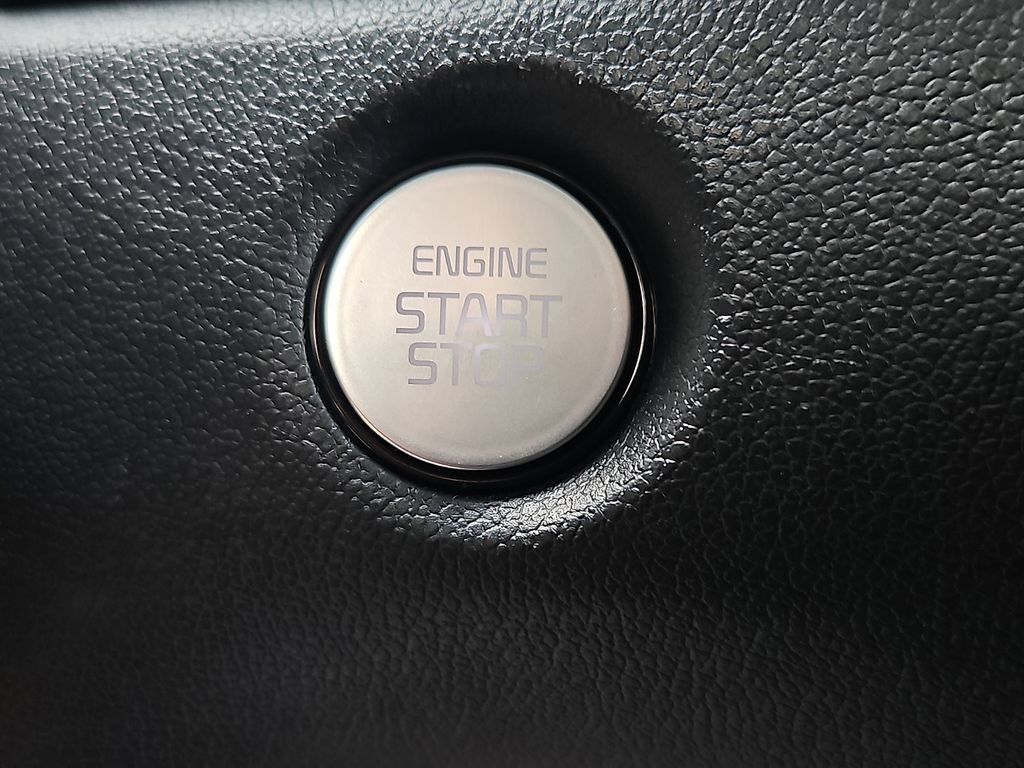 Certified 2026 Kia Sorento LX FWD image 23