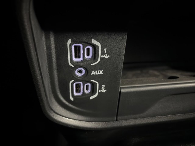 Used 2025 RAM 2500 Tradesman w/ Chrome Appearance Group image 36