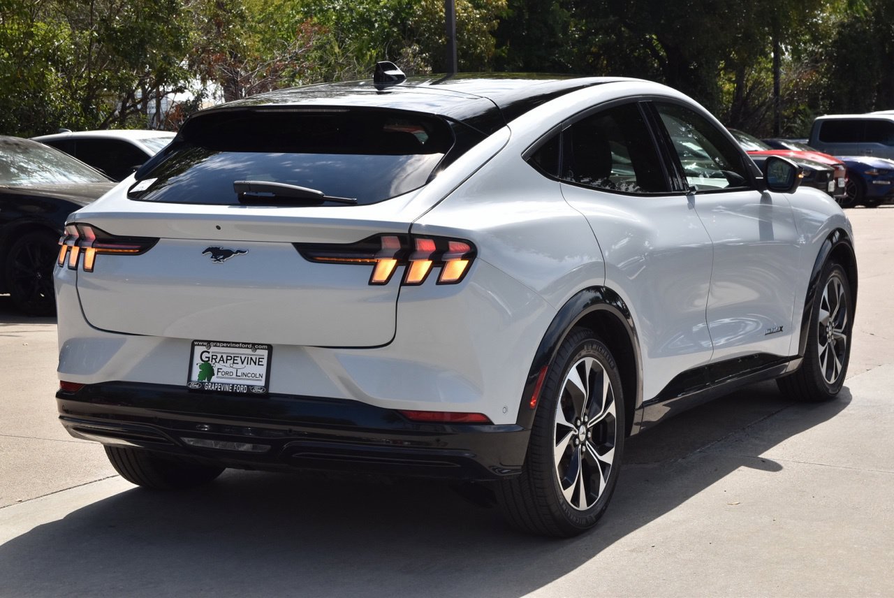 Used 2023 Ford Mustang Mach-E Premium RWD image 8