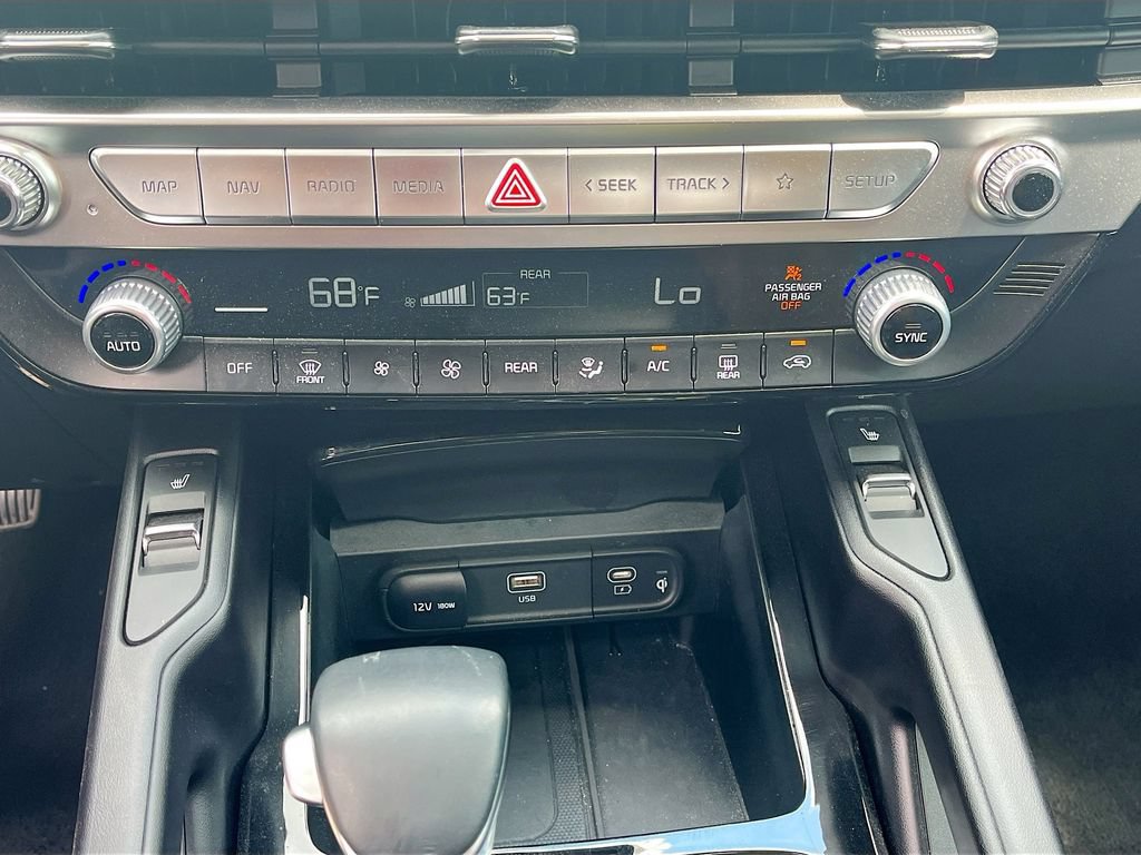 Used 2025 Kia Telluride S FWD image 21