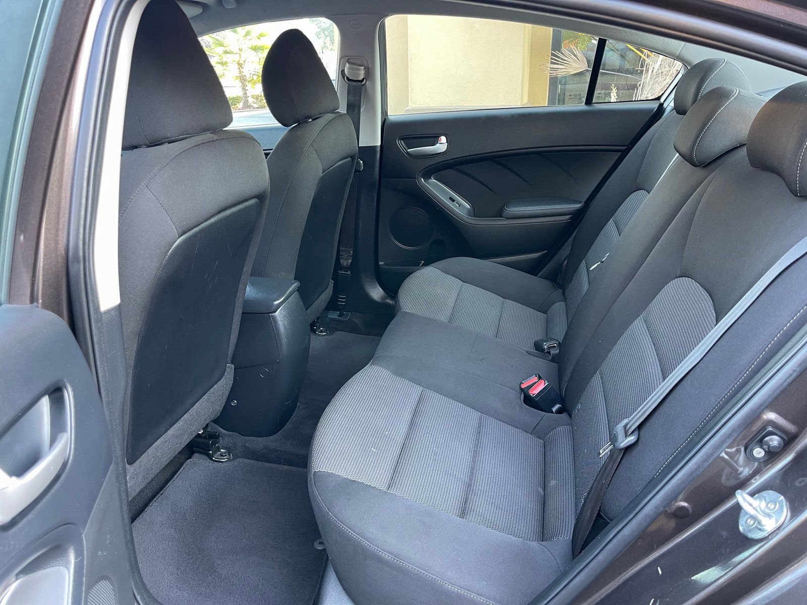 Used 2017 Kia Forte LX FWD image 13