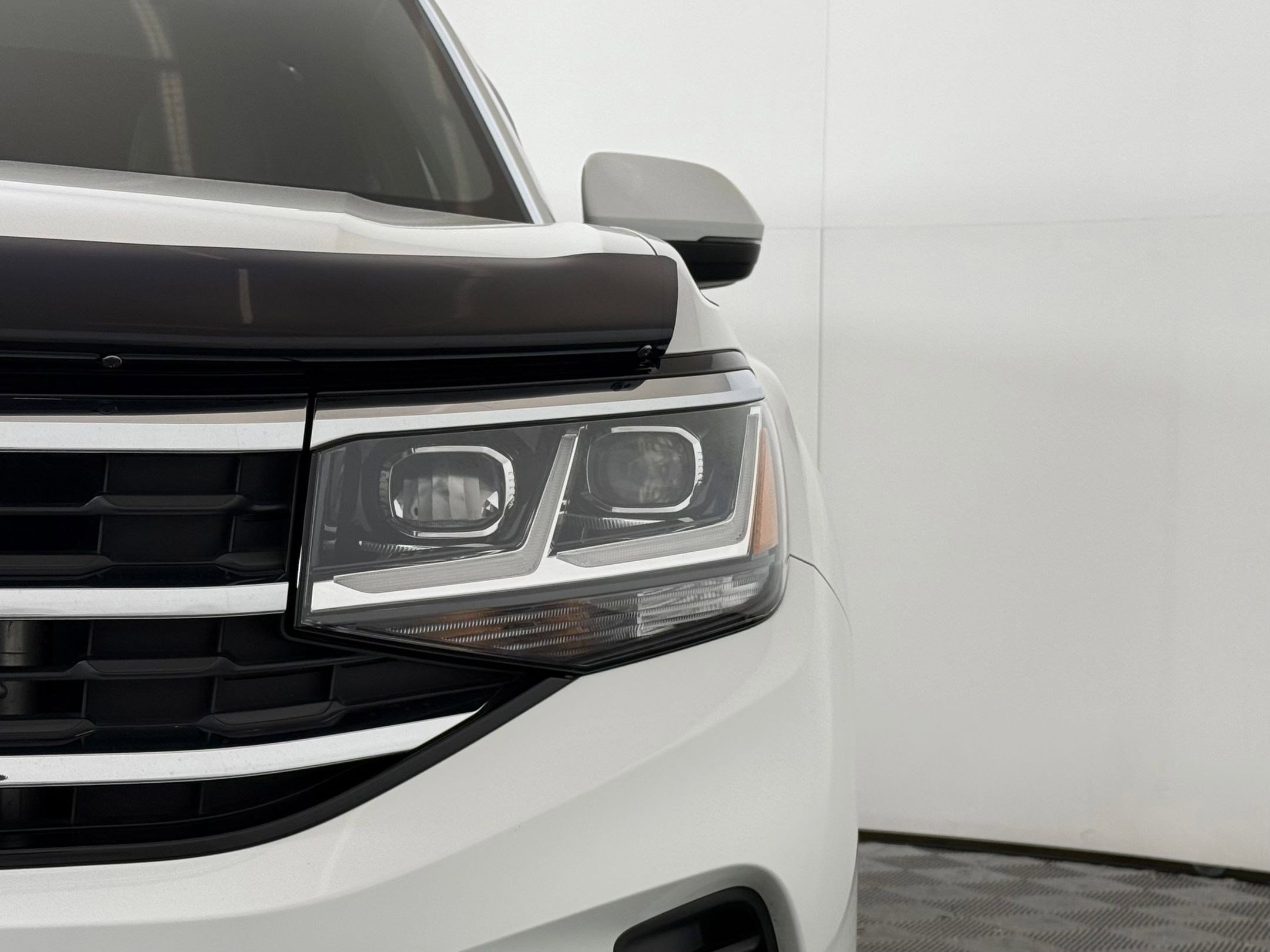 Used 2022 Volkswagen Atlas Cross Sport SE image 9