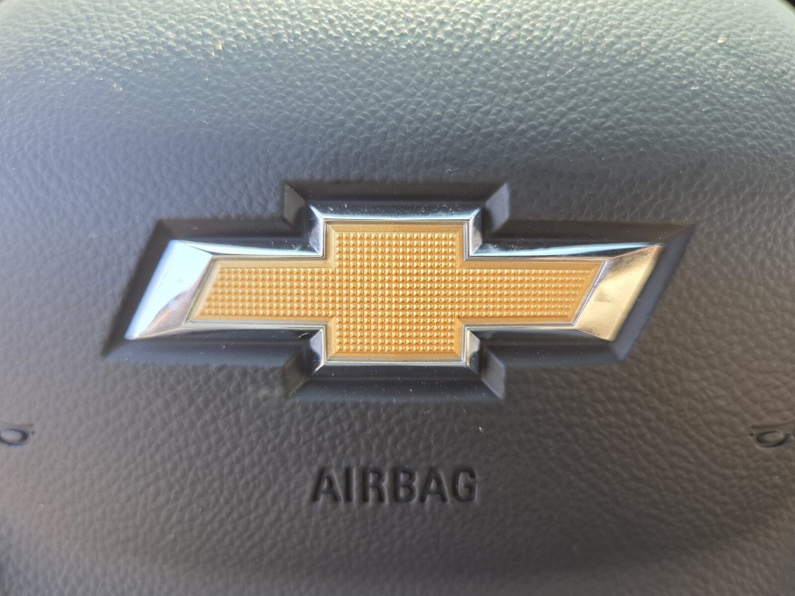 Used 2026 Chevrolet Equinox EV LT w/ Comfort Package FWD image 30