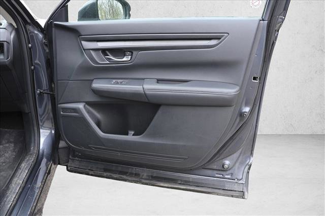 Used 2025 Honda CR-V LX image 30