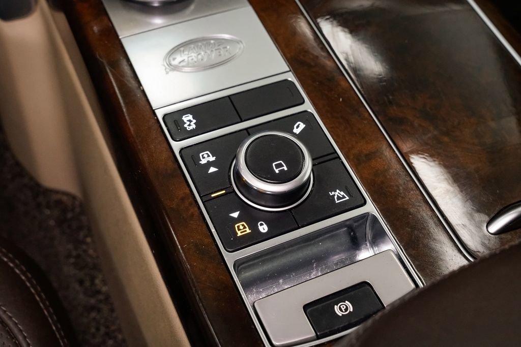 Used 2020 Land Rover Range Rover HSE image 28