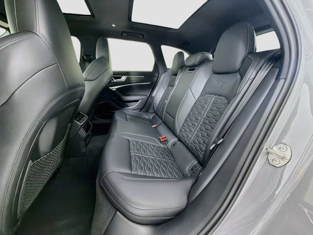 Certified 2022 Audi RS 6 w/ Executive Package AWD/4WD image 26
