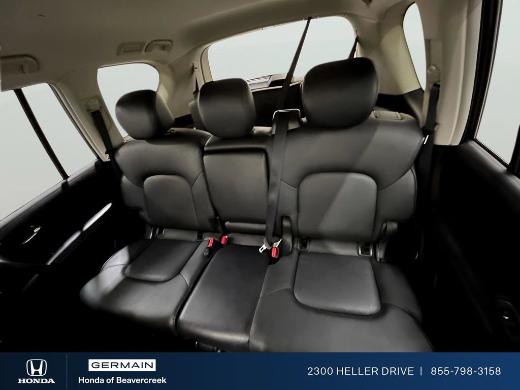 Used 2024 Nissan Armada SV AWD/4WD image 23