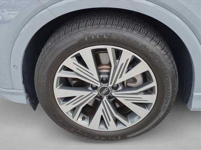 Used 2023 Audi Q4 e-tron Premium Plus w/ Premium Plus RWD image 22