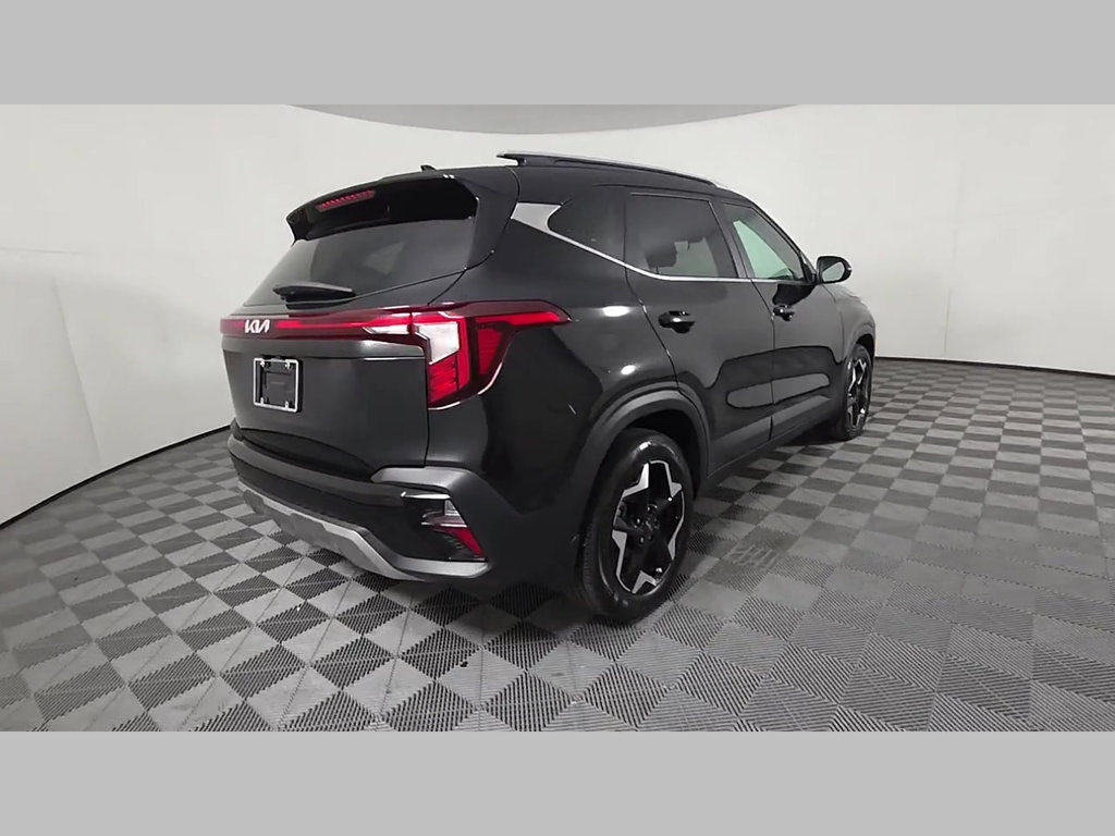 Used 2025 Kia Seltos EX w/ EX Sunroof Package FWD image 45