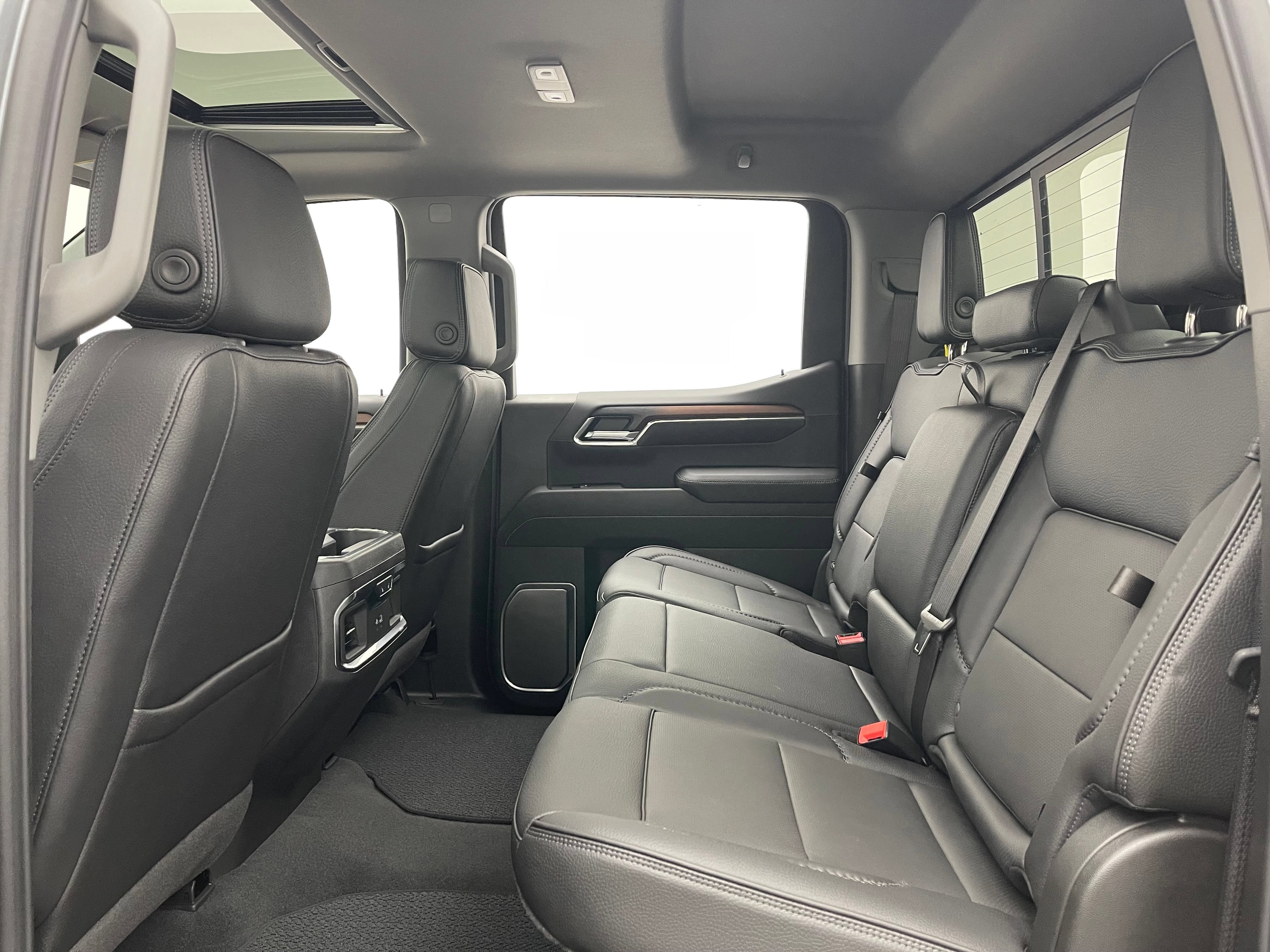 New 2026 GMC Sierra 1500 Denali w/ Denali Reserve Package AWD/4WD image 41