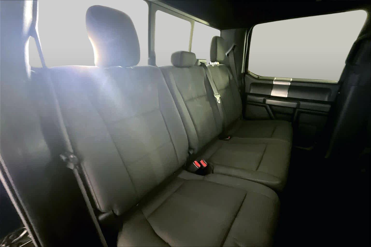 Used 2016 Ford F150 XLT w/ Equipment Group 302A Luxury RWD image 19