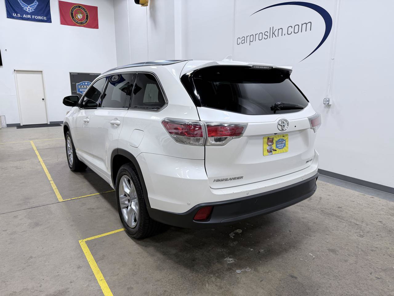 Used 2016 Toyota Highlander Limited FWD image 5