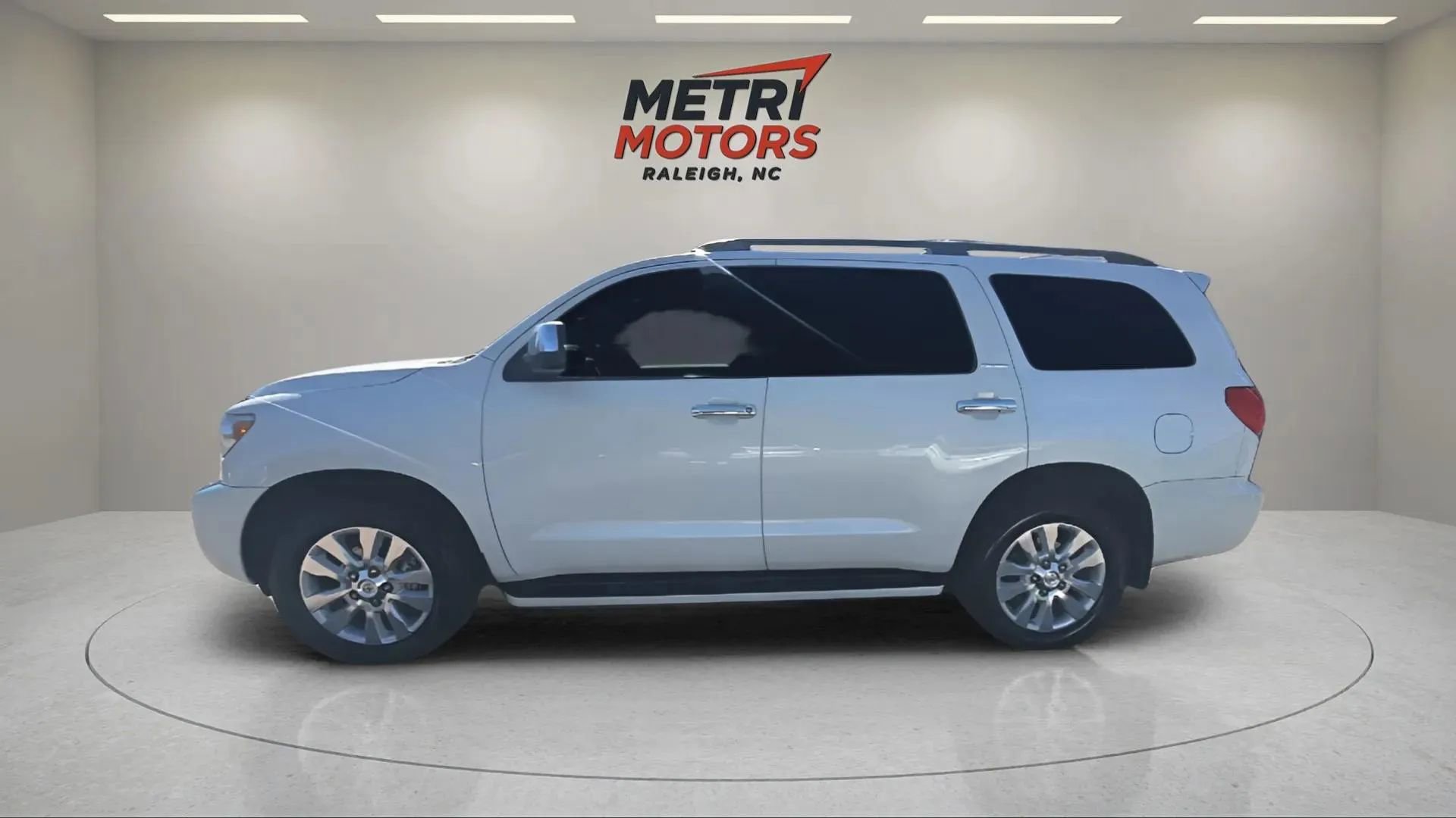 Used 2016 Toyota Sequoia Platinum image 8