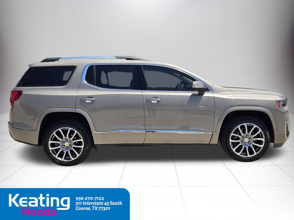 Used 2023 GMC Acadia Denali w/ Denali Technology Package FWD image 9