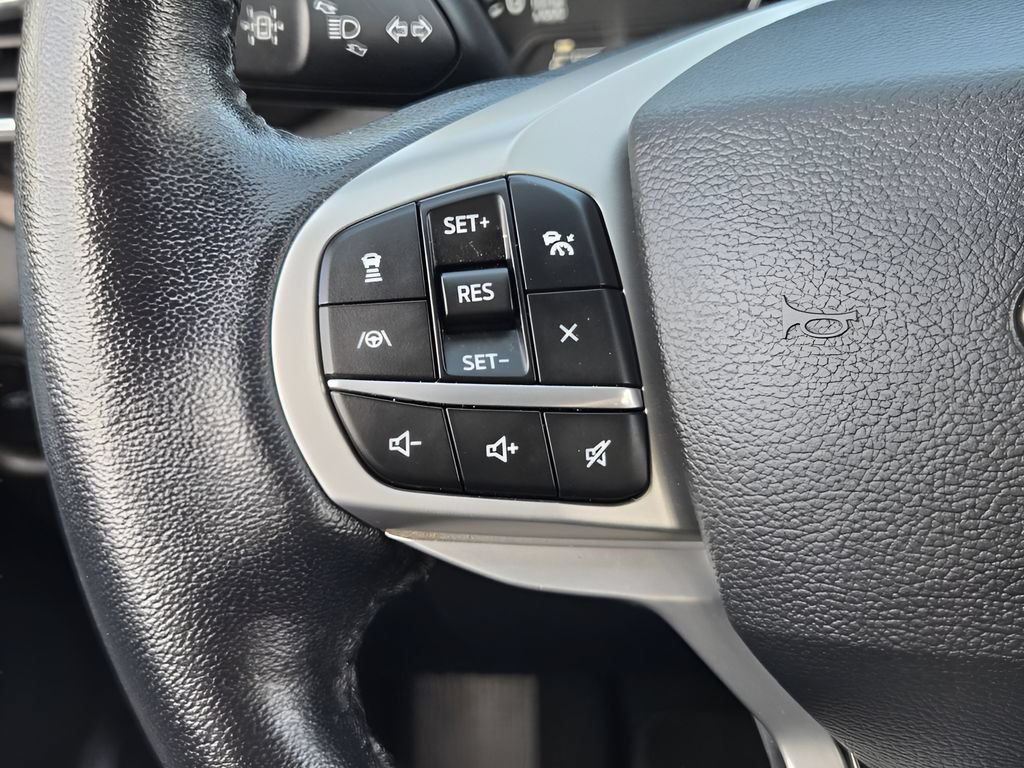Used 2022 Ford Explorer Limited w/ Limited Technology Package AWD/4WD image 26