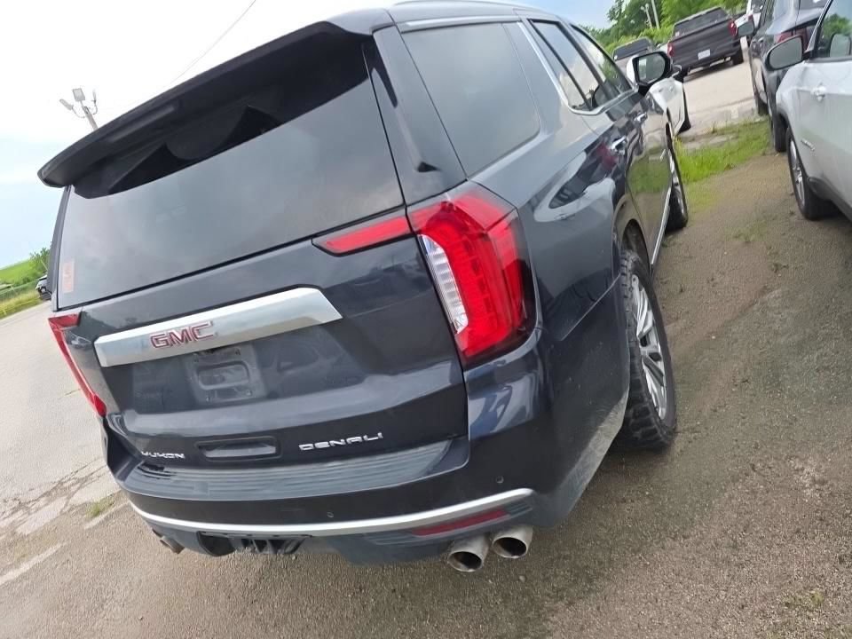 Used 2023 GMC Yukon Denali w/ Denali Reserve Package AWD/4WD image 4