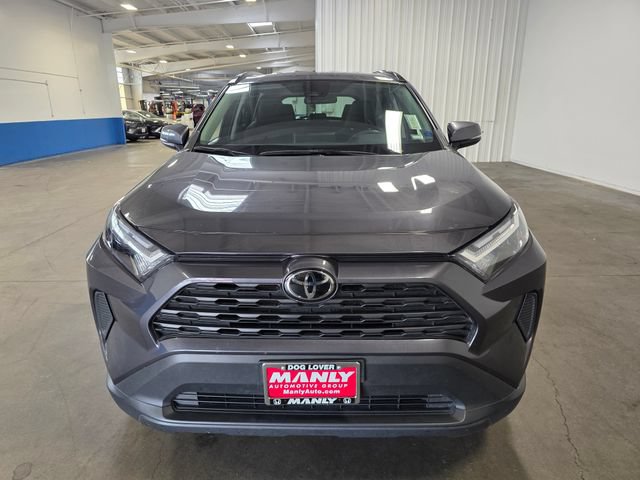 Used 2025 Toyota RAV4 XLE AWD/4WD image 8