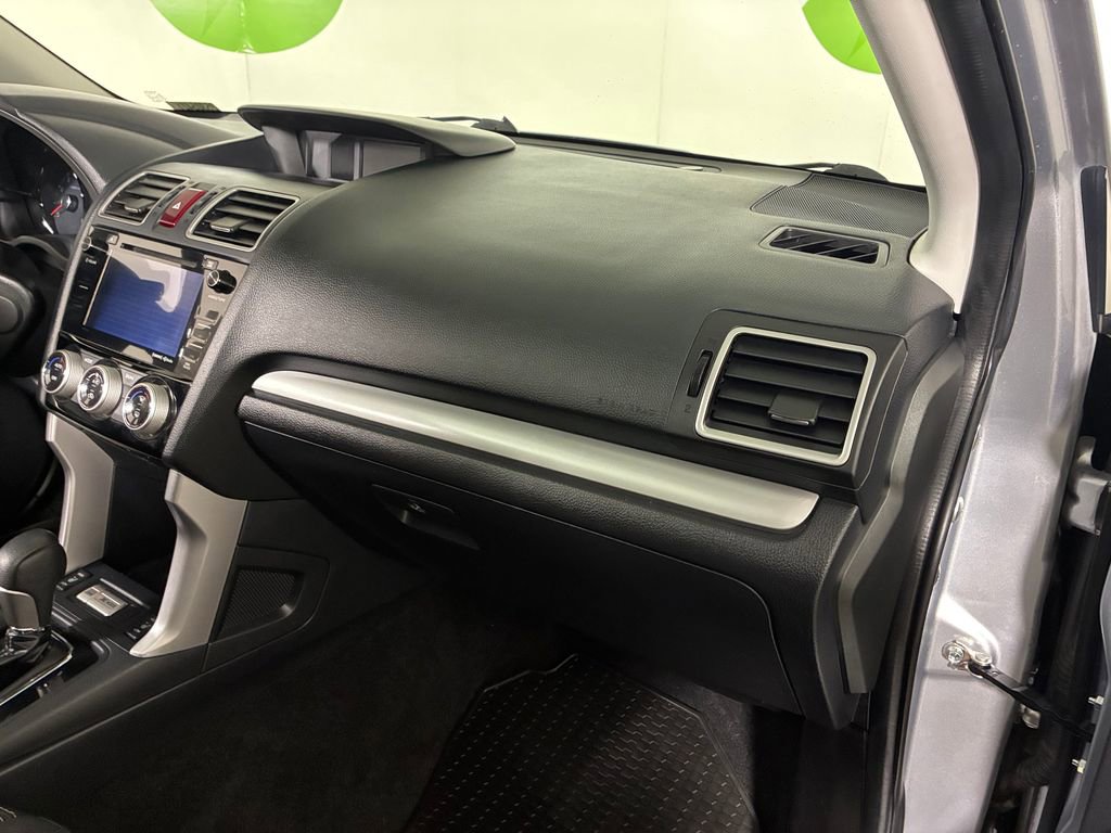 Used 2016 Subaru Forester 2.5i Touring w/ Eyesight & Navigation System image 29