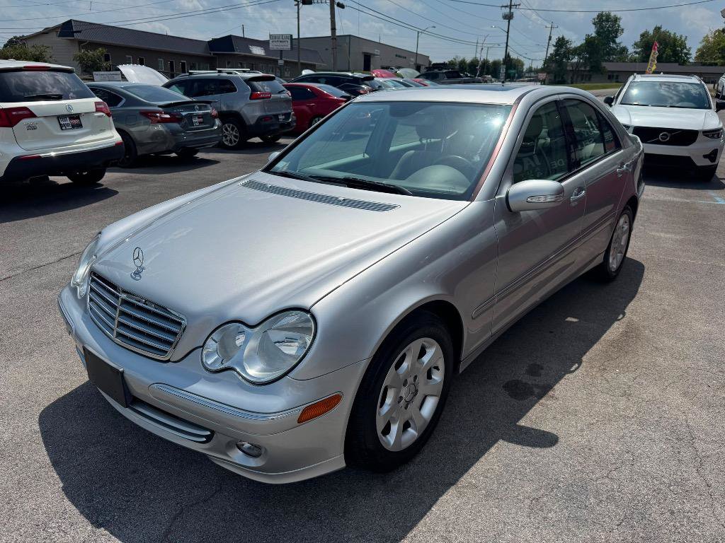 Used 2005 Mercedes-Benz C 320 Sedan image 6
