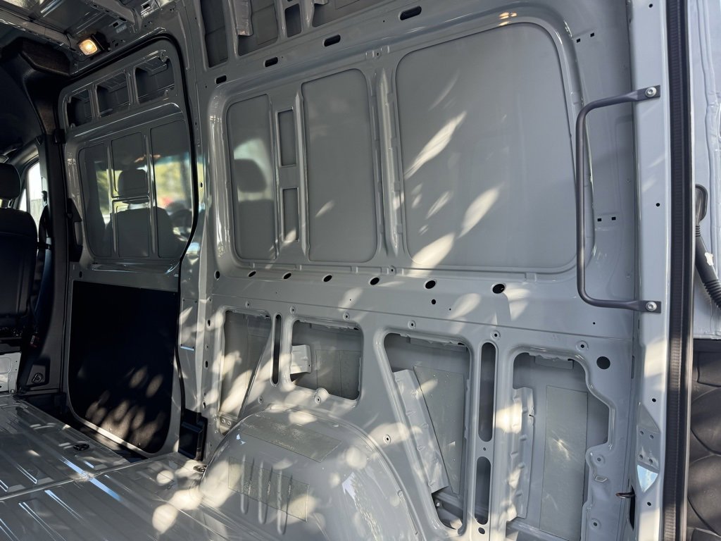 New 2025 Mercedes-Benz Sprinter 2500 image 10