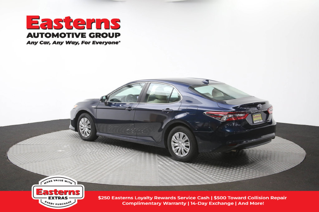 Used 2021 Toyota Camry LE FWD image 63