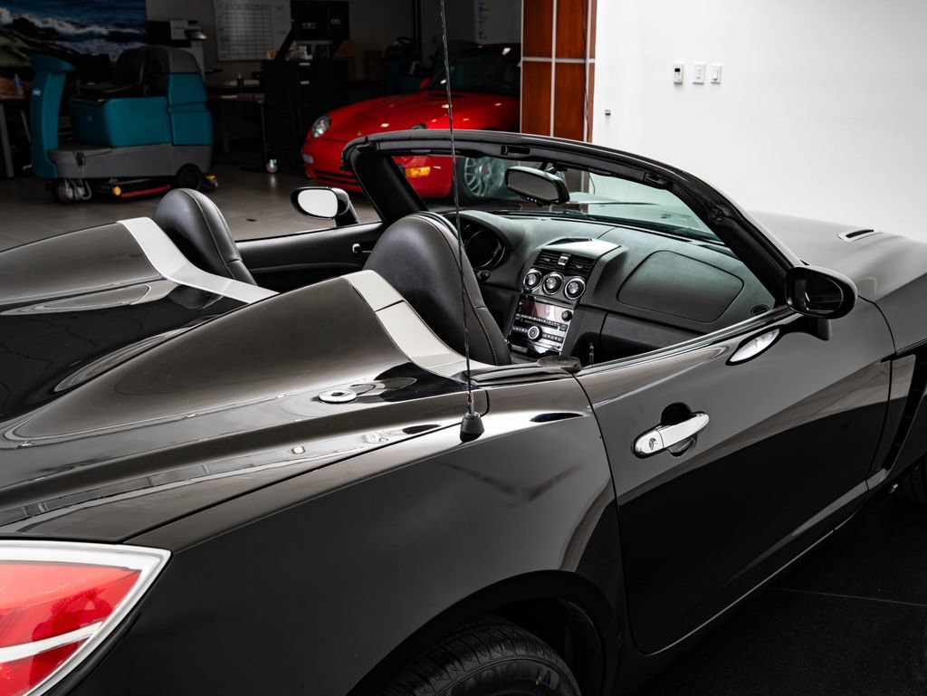 Used 2007 Saturn Sky w/ Premium Trim Pkg RWD image 22
