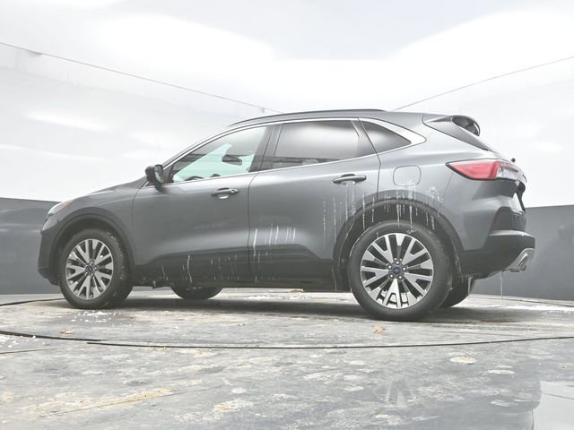 Used 2022 Ford Escape Titanium image 33