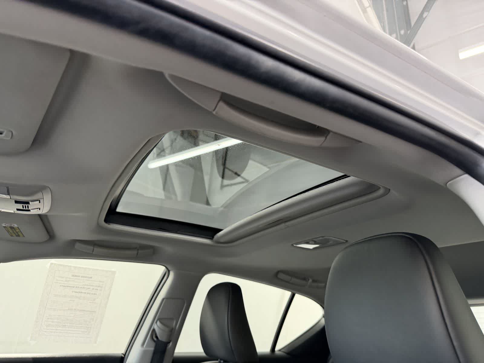 Used 2012 Lexus CT 200h Premium FWD image 13