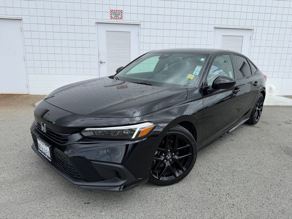 Used 2023 Honda Civic Sport image 1