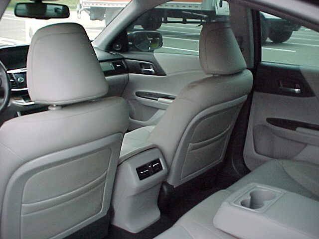 Used 2013 Honda Accord EX-L image 46