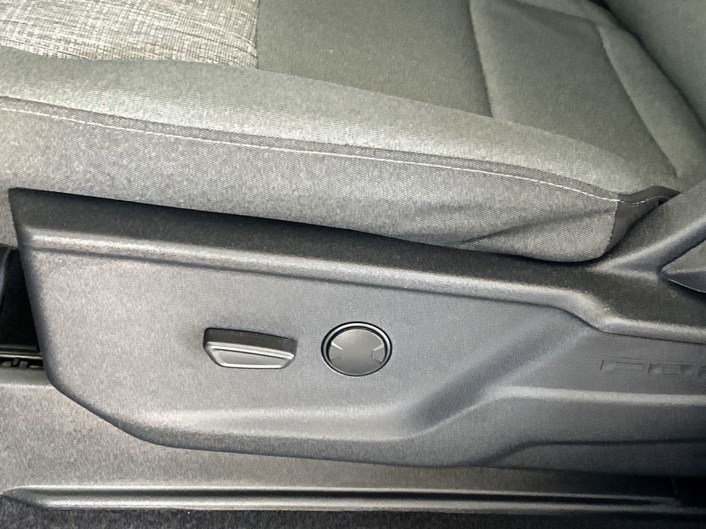 Used 2023 Ford F150 XLT RWD image 15