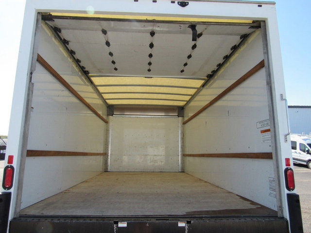 Used 2022 GMC Savana 3500 Extended w/ Power Convenience Package RWD image 16