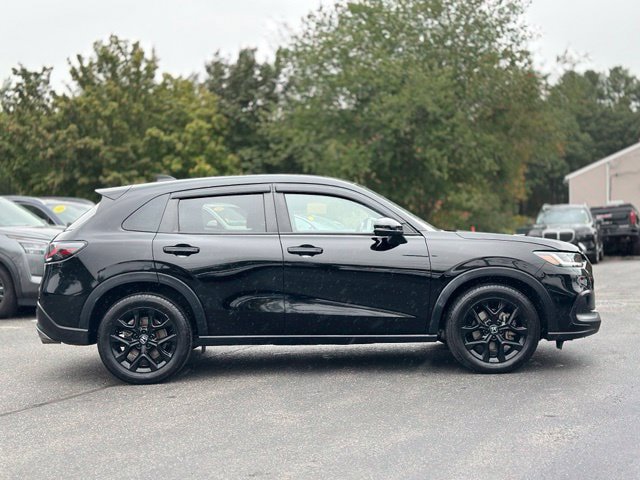 Used 2025 Honda HR-V Sport image 7