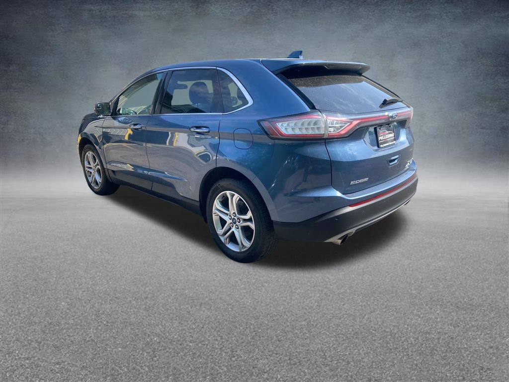 Used 2018 Ford Edge Titanium w/ Cold Weather Package AWD/4WD image 3