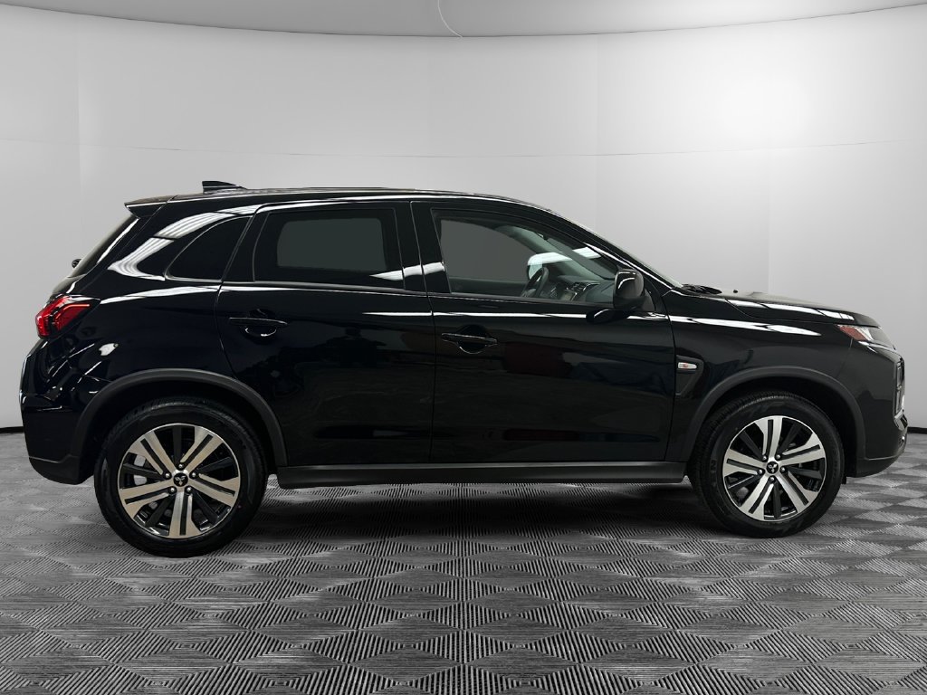Used 2026 Mitsubishi Outlander Sport ES AWD/4WD image 6