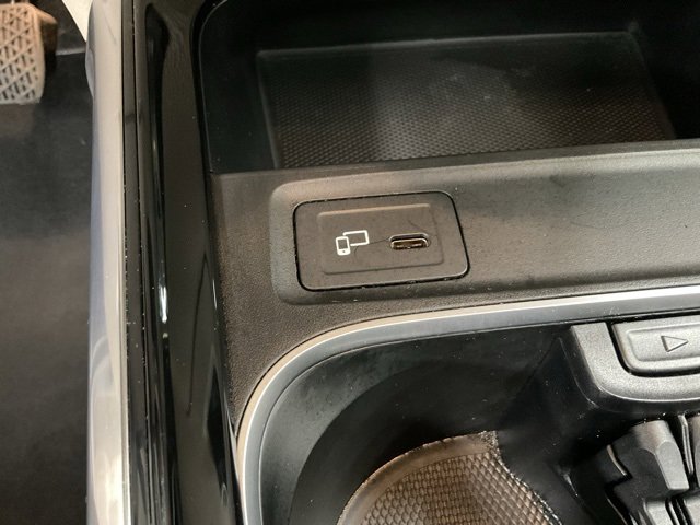 Used 2020 Mercedes-Benz GLB 250 4MATIC image 30