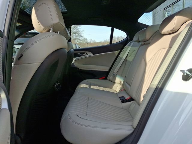 Used 2023 Genesis G70 2.0T w/ Sport Prestige Package image 9