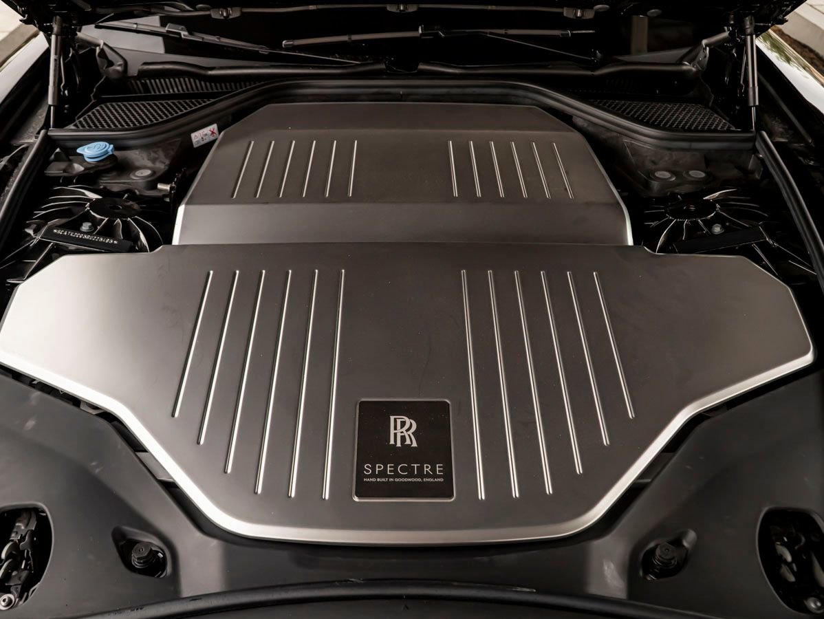Certified 2024 Rolls-Royce Spectre w/ Spectre Launch Package image 29