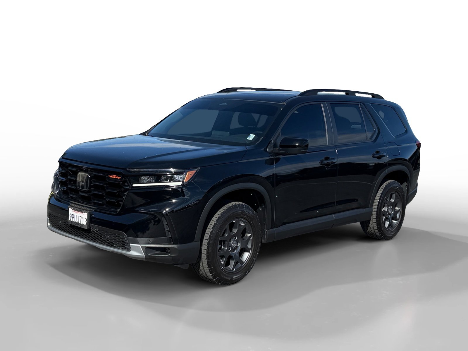 Used 2025 Honda Pilot TrailSport image 1