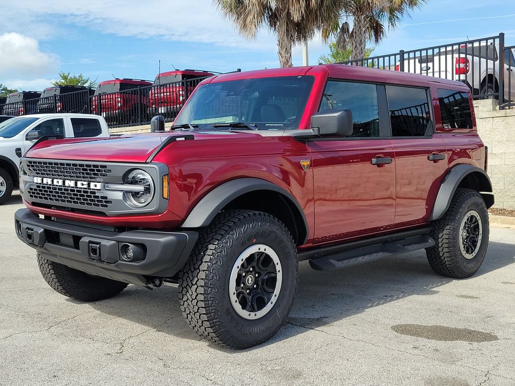 New 2026 Ford Bronco Badlands w/ Sasquatch Package AWD/4WD image 2