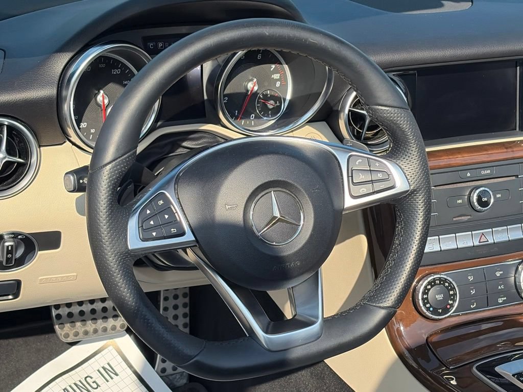 Used 2018 Mercedes-Benz SLC 300 image 13