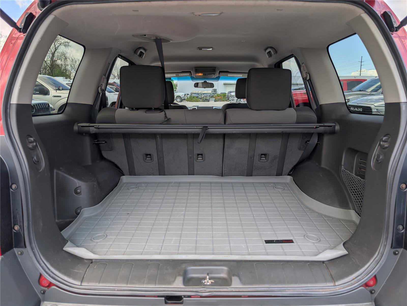 Used 2015 Nissan Xterra X image 12