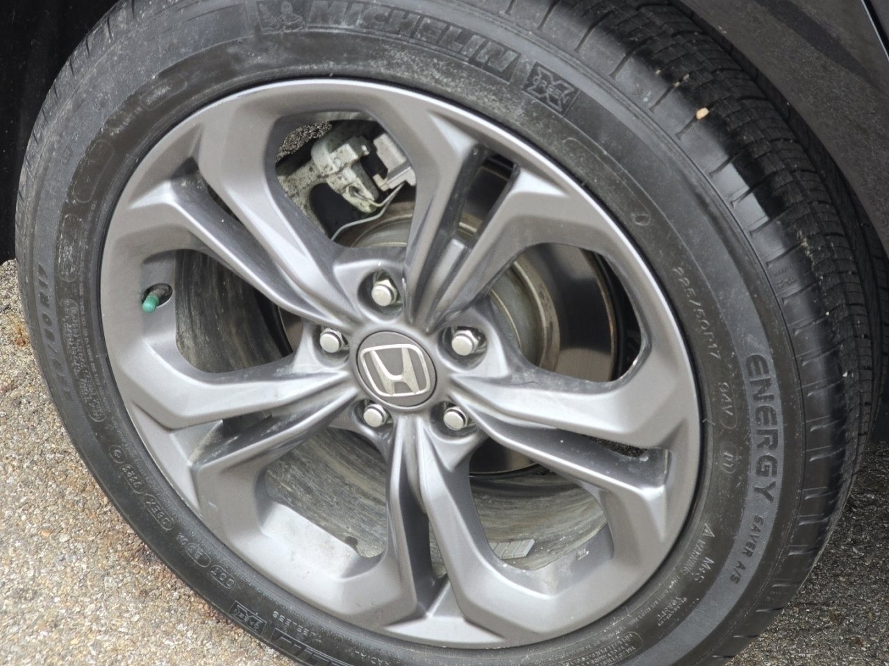 Certified 2023 Honda Accord EX image 9