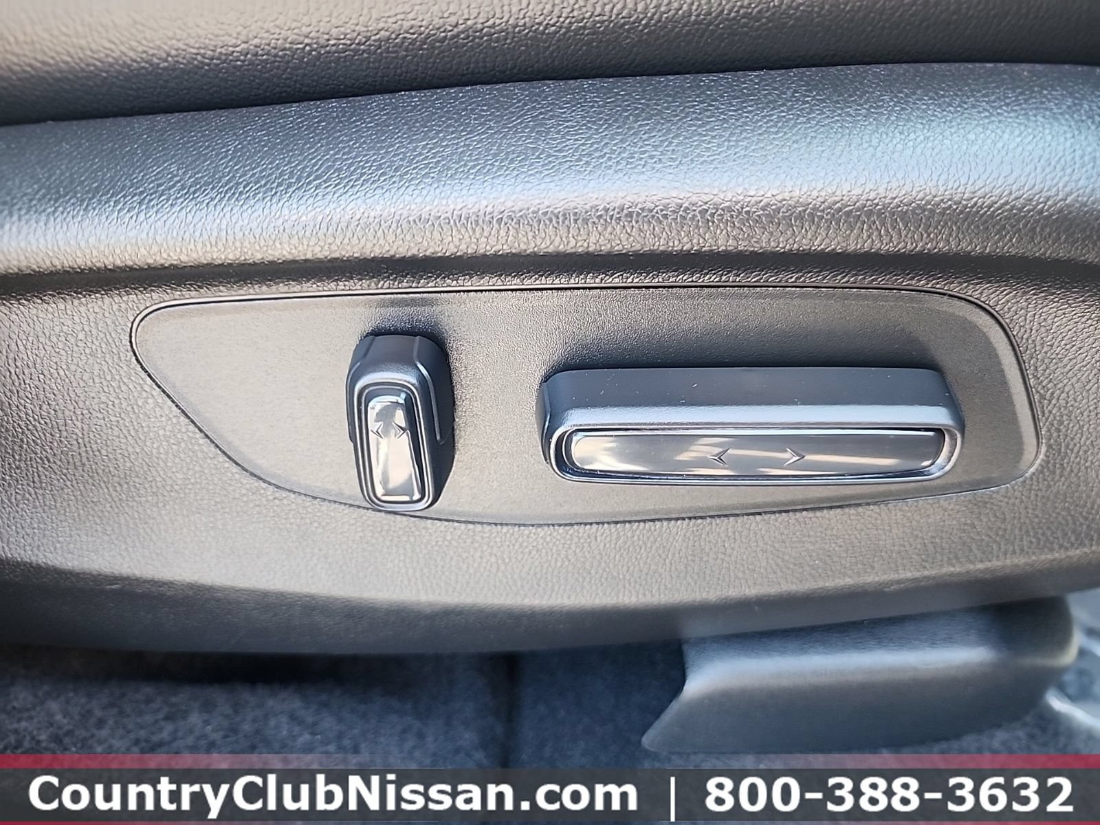 Used 2025 Honda CR-V EX-L image 33