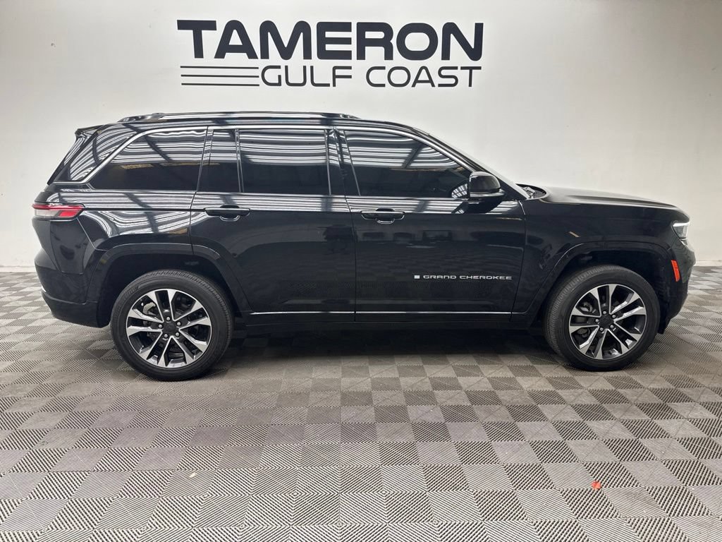 Used 2023 Jeep Grand Cherokee Overland w/ Adv Protech Group III AWD/4WD image 4
